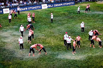 18. Sekapark Altınkemer Yağlı Güreşleri İzmit Atletizm Pisti’nde Başladı: Nefes Kesen Eşleşmeler