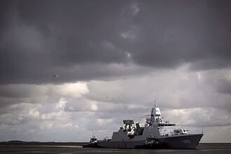 Hollanda da Hürmüz'e Savaş Gemisi Yolladı: Mayın Temizliği İçin Fırkateyn