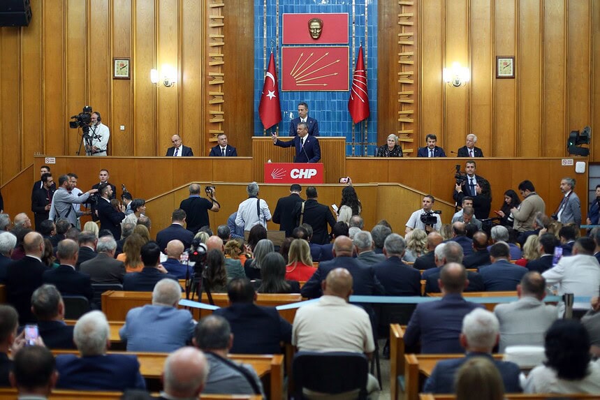 CHP'de 9 Milletvekili İhraç İçin Kurula Gönderildi: Başarır ve Ağbaba da Listede!