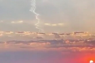 İran'dan Ürdün'deki ABD Üssüne 12 Füzeyle Misilleme