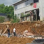 İzmit Belediyesi'nden Akmeşe'de Taş Duvar Çalışması: Göçme Riski Taşıyan Noktaya Kalıcı Çözüm!