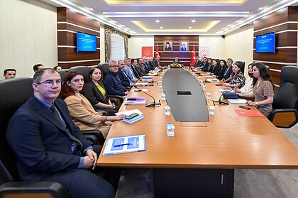 Kocaeli'de Kadın Hakları ve Güvenliği İçin Kritik Zirve: Kurumların Şiddet Verileri Masaya Yatırıldı!