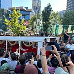 Kadir İnanır Son Yolculuğuna Uğurlandı: Yüzlerce İnsan Katıldı