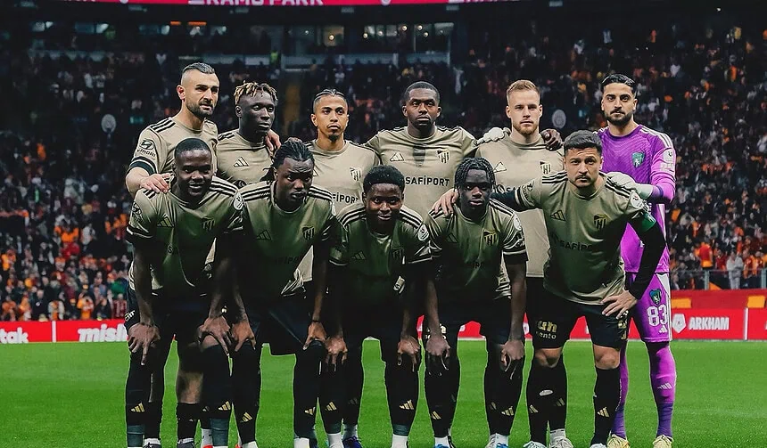 Süper Lig'de Kalıcı Başarı İçin Düğmeye Basıldı! Kocaelispor Kadrosunda Büyük Temizlik