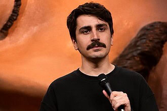 Komedyen Deniz Göktaş'a Soruşturma: "Dini Değerleri Aşağılama"