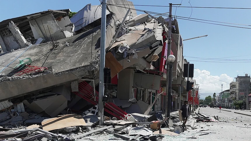 Mindanao'da 7.8 Deprem: Can Kaybı 19'a Yükseldi