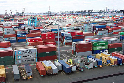 Oxfam'dan Danimarka Kökenli Maersk Şirketine İsraile 1.42 Milyon Kilo Mermi Taşıdı Suçlaması