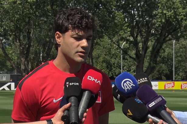 Ozan Kabak Vancouver'dan Avustralya Maçını Değerlendirdi: "Dünya Kupası’nda gol atmayı ben de isterim"