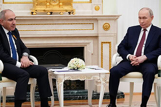 Paşinyan'dan Putin'e Tebrik: Kremlin Hâlâ Sessiz