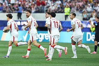 Salih Özcan: "Mutlu mu Olayım Üzgün mü Olayım!"