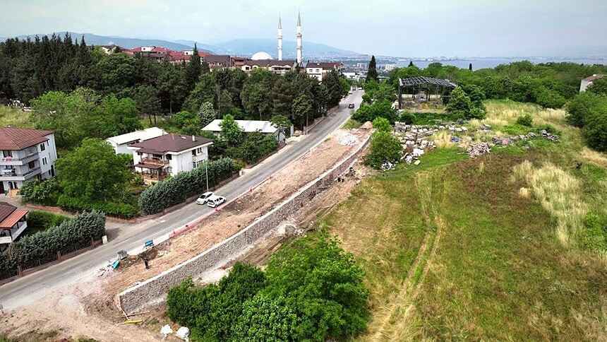 Selahattin Eyyubi Caddesi 2x2 Oluyor: 700 Metre Yenileniyor
