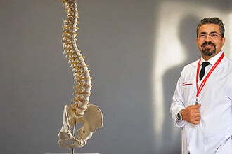 Skolyoz Farkındalık Ayı: Kız Çocuklarında Risk Daha Yüksek