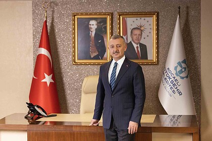 Başkan Büyükakın’dan İzmit’in Kurtuluş Yıldönümü Mesajı: "Kimse 'Ben' Demedi, Herkes 'Biz' Oldu!"