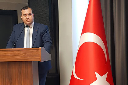 "Tayin Sistemi Kilitlendi": DES'ten Becayiş Çağrısı