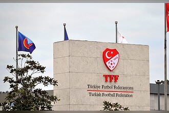 TFF'den Yabancı Kuralı Kararı: 10+4 Sistemi Yeni Sezonda Sürüyor