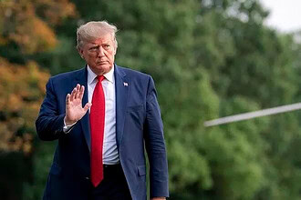 Trump'tan İran'a Sert Çıkış: "Masaya Oturan Biz Değildik"