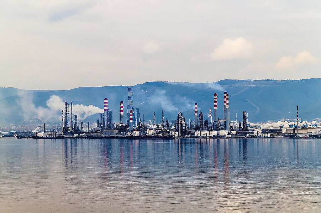 İSO 500 Büyük Sanayi Kuruluşu 2025 Listesi Açıklandı: Kocaeli Devleri TÜPRAŞ ve Ford Otomotiv Zirveyi Bırakmadı!