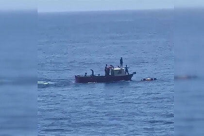Türk Gemisi 48 Somalili Göçmeni Sulardan Kurtardı