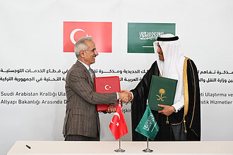 Uraloğlu Riyad'da İmzaladı: 2 Mutabakat, Demiryolu Hamlesi