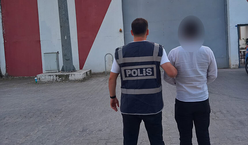Derince’de Uyuşturucu Ticaretinden 10 Yıl Hapis Cezası Bulunan E.P. Yakalandı!