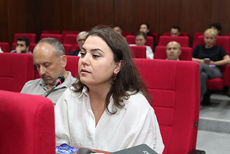 İzmit Belediyesi Topçular Mahallesi Heyelan Mağdurlarına Nakit ve Barınma Yardımı Yaptı!