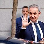 İspanya'da Sanık Olan İlk Başbakan Zapatero Hakim Karşısında