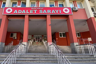 Kartepe'de Amcasının Ölümüne Yol Açtığı İddia Edilen Engelli Kadının Yargılanması Sürüyor!