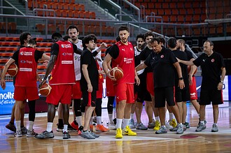 Ergin Ataman Planını Yaptı, Devler Hazır! 12 Dev Adam Bosna Hersek Deplasmanında Kritik Sınavda!