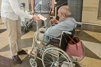 40 Yıl Sonra Vatan Yolu: Ali Baybaş'ın Suudi Arabistan'da Mahsur Kalmıştı