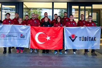 6'ncı Arktik Seferi Başladı: 3 Lise Öğrencisi de Ekipte