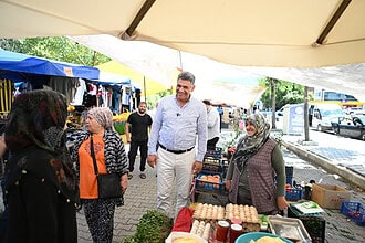 Kartepe Belediye Başkanı Mustafa Kocaman Ataevler Semt Pazarında Esnafla Buluştu!