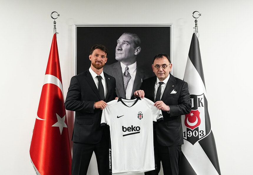 Beşiktaş, Salih Özcan ile 3+1 Yıllık Sözleşme İmzaladı