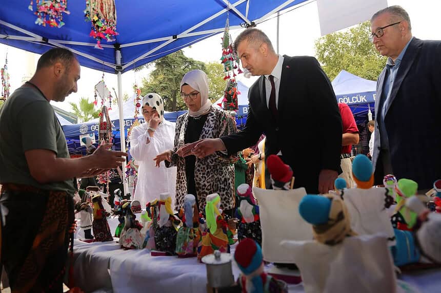 Gölcük Geleneksel El Sanatları Festivali Başlıyor: Değirmendere İskele Meydanı'nda Sanat Şöleni!