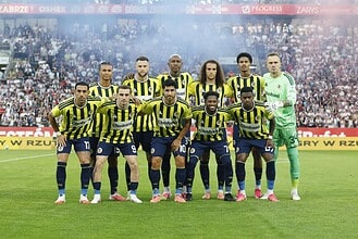 Fenerbahçe, UEFA Şampiyonlar Ligi 3. Eleme Turu'na Yükseldi