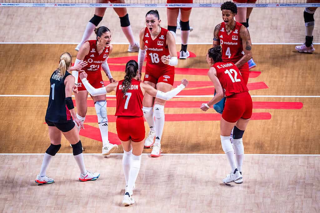 Filenin Sultanları 2026 Milletler Ligi Finalinde: Türkiye Çin’i 3-0 Devirdi!