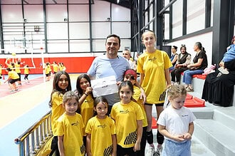 Başiskele Genc-i Âlâ Kapalı Spor Salonu'nda Başkan Özlü'ye Anlamlı Sürpriz!