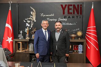 Gebze'de CHP'den Toplu İstifa: Yeni Parti'ye Geçiş Kararı Açıklandı!