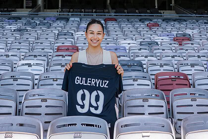 Milli Kaleci Göknur Güleryüz Fransa'ya Transfer Oldu! Toulouse FC ile 2 Yıllık Sözleşme