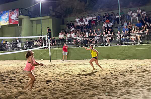 Gölcük'te Plaj Voleybolu Turnuvası Nefes Kesti!