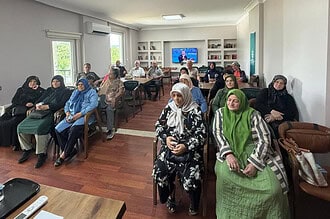 Kocaeli’de Yaşlandıran Değil Yaşatan Merkez: Gölcük Saygınlar Kulübü 3 Ayda 692 Üyeye Ulaştı!
