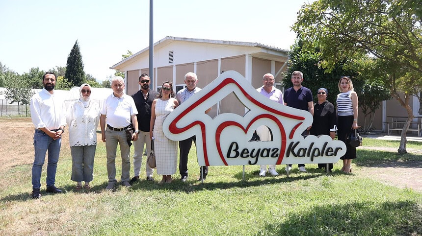 Halk Eğitim’den Beyaz Kalpler’e Tam Not