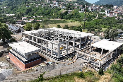 Gölcük İhsaniye Spor Kompleksi Yükseliyor! Çelik Konstrüksiyon Tamamlandı, İşte Tesisin Detayları!
