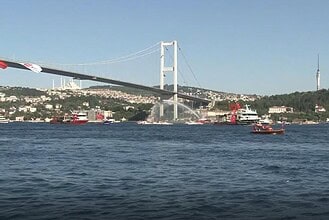 İstanbul Boğazı'nda 15 Temmuz Şehitleri İçin Tekne Korteji Oluşturuldu