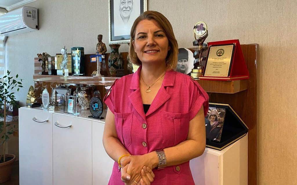 İzmit Belediye Başkanı Fatma Kaplan Hürriyet Görevinden Uzaklaştırıldı