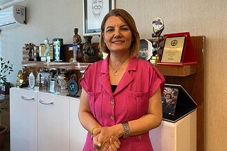 İzmit Belediye Başkanı Fatma Kaplan Hürriyet Görevinden Uzaklaştırıldı