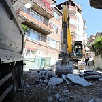 İzmit Belediyesi'nden Deforme Olan Yollara Neşter: Erenler, Turgut ve Kozluk sakinlerine Müjde!