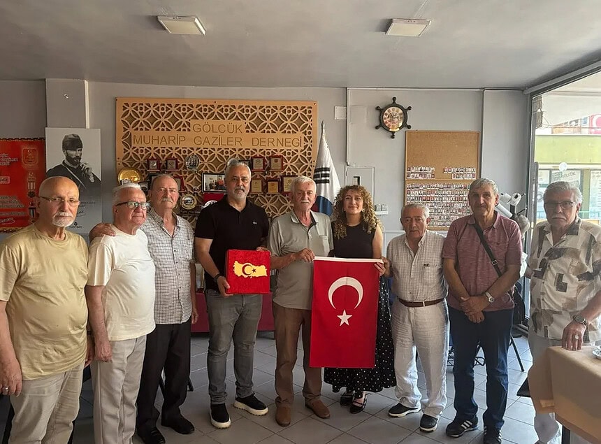 İzmit Belediyesi'nden Anlamlı Ziyaret! Türkiye Muharip Gaziler Derneği Gölcük Şubesi ile Bir Araya Geldiler