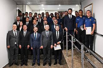Vali İlhami Aktaş’tan Kocaeli Emniyet Personeline Başarı Belgesi Takdimi!