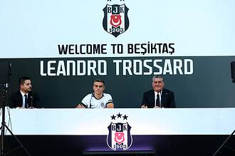 Leandro Trossard, 20 Bin Taraftarın Önünde İmzayı Attı