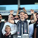 Leandro Trossard, Beşiktaş için İstanbul’a Geldi
